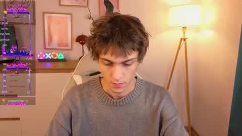 Valora online show from October 15, 2025, 12:27 pm