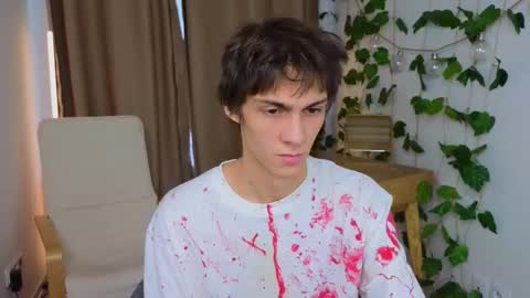 Valora online show from October 18, 2025, 12:39 pm