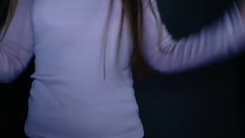 Snapshot of va_len_sea_ya chatting on February 27, 2026, 4:40 pm Valensiya online show from February 27, 2026, 4:40 pm