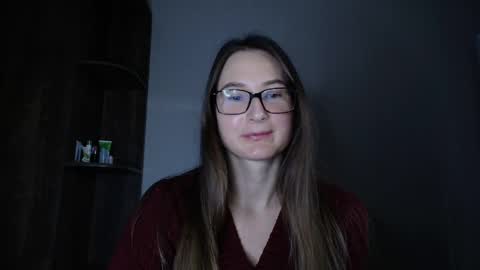 Snapshot of va_len_sea_ya chatting on April 5, 2026, 6:16 pm Valensiya online show from April 5, 2026, 6:16 pm