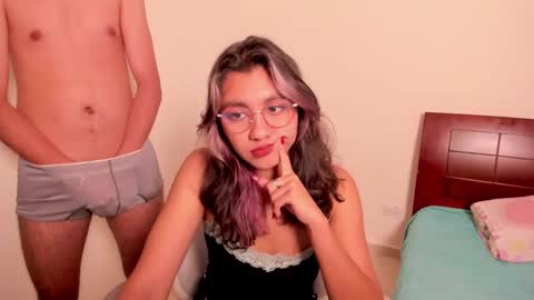 valeri and markk online show from December 6, 2024, 2:02 am