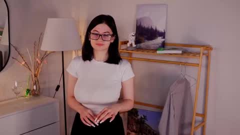 Pamela online show from March 2, 2026, 3:52 am