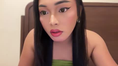 Snapshot of vae_sha chatting on March 27, 2026, 4:29 pm JESS - DONT FORGET TO FOLLOW ME AND GIVE ME THUMBS UP online show from March 27, 2026, 4:29 pm