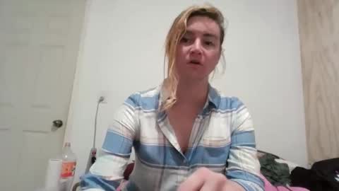 Snapshot of vagimosa chatting on November 3, 2025, 2:57 am vagimosa online show from November 3, 2025, 2:57 am