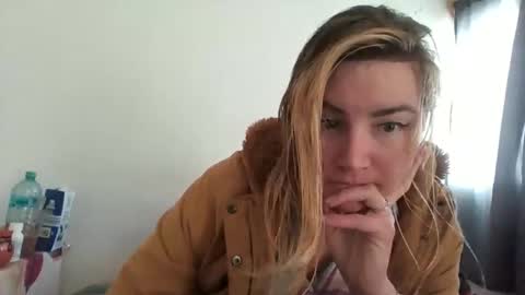 Snapshot of vagimosa chatting on December 17, 2025, 7:53 pm vagimosa online show from December 17, 2025, 7:53 pm