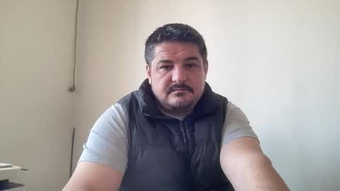 vaginalnik online show from May 7, 2026, 7:25 am