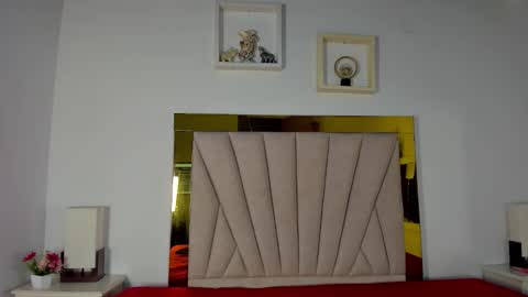 Snapshot of vahiolet_fuentes chatting on February 24, 2026, 3:15 am vahioleth online show from February 24, 2026, 3:15 am