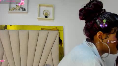 Snapshot of vahiolet_fuentes chatting on March 19, 2026, 2:59 am vahioleth online show from March 19, 2026, 2:59 am