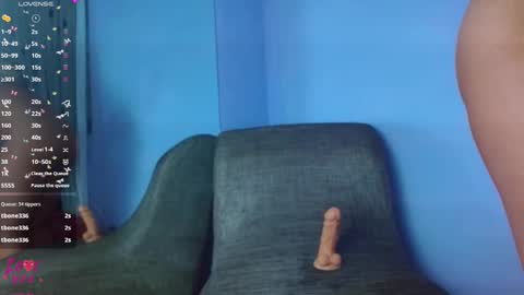 Snapshot of vahiolet_smith chatting on December 9, 2024, 9:26 pm Vahiolet smith online show from December 9, 2024, 9:26 pm