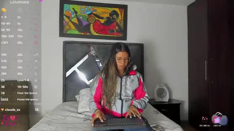 Snapshot of vahiolet_smith chatting on October 26, 2025, 3:34 am Vahiolet smith online show from October 26, 2025, 3:34 am