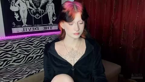 Snapshot of vailyreb chatting on February 22, 2025, 1:24 pm Marin online show from February 22, 2025, 1:24 pm