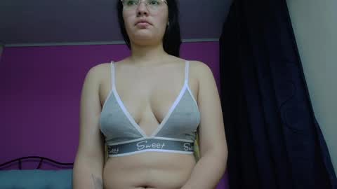 Vainilla online show from June 5, 2026, 2:40 am