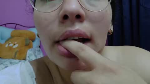 Vainilla online show from June 11, 2026, 2:53 am