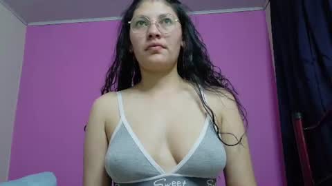Vainilla online show from July 27, 2026, 3:35 am
