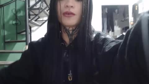 vaiolet online show from October 14, 2025, 5:30 am