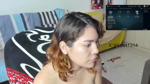 Snapshot of vaioletuwu chatting on January 26, 2025, 6:38 am Vaiolet1314 online show from January 26, 2025, 6:38 am