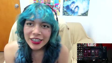 Snapshot of vaioletuwu chatting on October 1, 2025, 3:34 am Vaiolet1314 online show from October 1, 2025, 3:34 am