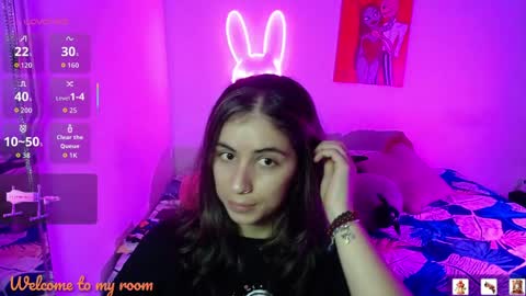 Snapshot of val_angelll chatting on May 12, 2026, 11:24 pm valentina online show from May 12, 2026, 11:24 pm