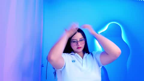 Valeria online show from October 5, 2025, 1:04 am