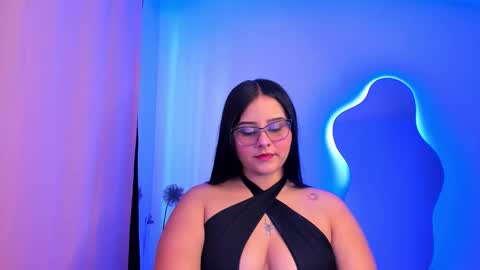 Valeria online show from October 5, 2025, 8:29 pm