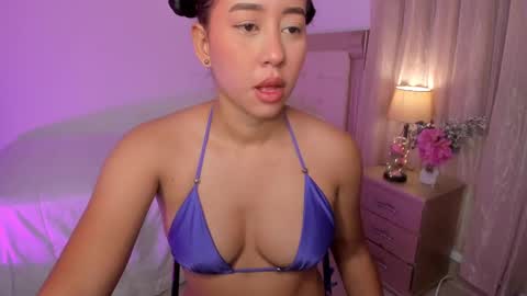 HI IM NEW online show from January 28, 2025, 1:59 pm