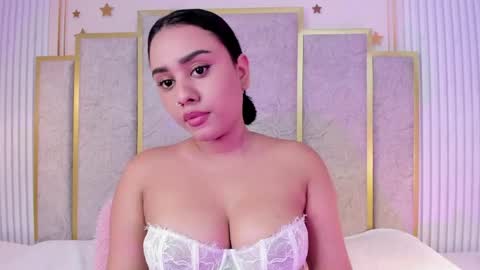 Snapshot of valen_petty chatting on May 23, 2026, 6:56 pm Valen online show from May 23, 2026, 6:56 pm