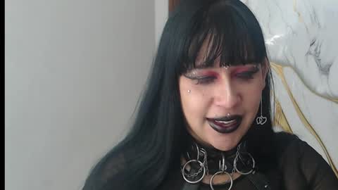 valen_ross7 online show from May 6, 2026, 8:19 am
