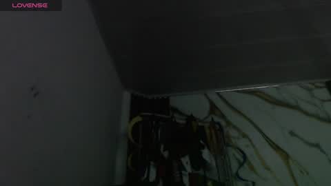 valen_ross7 online show from June 15, 2026, 6:21 pm