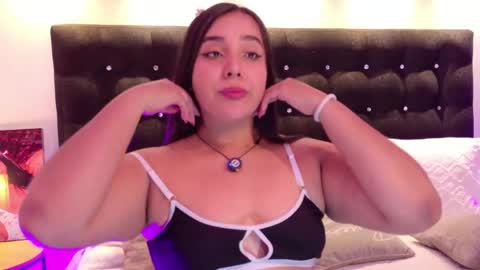 Snapshot of valen_scott_ chatting on March 8, 2026, 1:15 pm Valen Scott online show from March 8, 2026, 1:15 pm