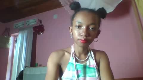 valencia302364 online show from January 25, 2025, 4:56 am
