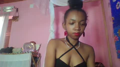 valencia302364 online show from February 27, 2025, 4:41 am