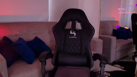 Snapshot of valengarcia_ chatting on March 1, 2026, 10:23 pm valen online show from March 1, 2026, 10:23 pm