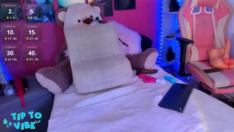Snapshot of valensure chatting on December 5, 2024, 8:44 pm Valen online show from December 5, 2024, 8:44 pm