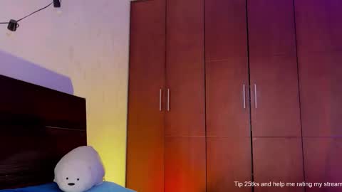   Valentin  independent Cam Boy     online show from December 29, 2024, 11:18 am