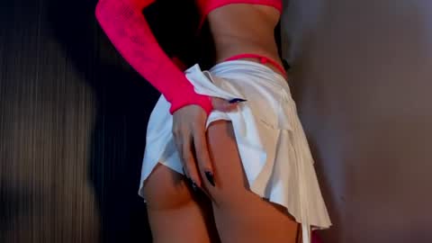 Valentina  Dolls online show from June 11, 2026, 12:32 am