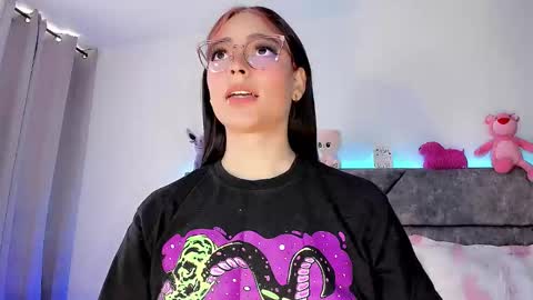 Snapshot of valentina_alba chatting on January 13, 2025, 2:00 pm Valentina online show from January 13, 2025, 2:00 pm