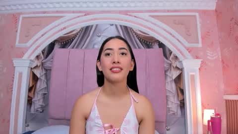 Snapshot of valentina_cortes72 chatting on October 28, 2025, 10:23 pm Valentina online show from October 28, 2025, 10:23 pm