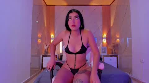 Valentina online show from February 10, 2026, 3:43 am