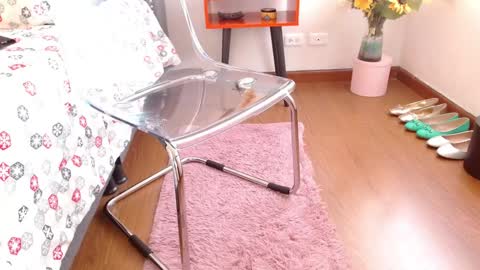 Snapshot of valentina_ferrer0 chatting on December 27, 2024, 6:31 pm Valen Ferrer online show from December 27, 2024, 6:31 pm