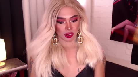 Amanda online show from December 13, 2024, 1:26 am