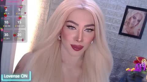 Amanda online show from November 17, 2025, 11:16 am