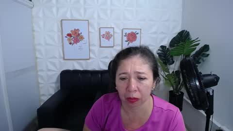Valentina  online show from February 1, 2025, 3:19 am