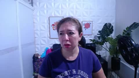 Valentina  online show from September 11, 2025, 10:10 pm