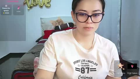 Snapshot of valentina_nappi96 chatting on April 21, 2026, 1:53 am VALE online show from April 21, 2026, 1:53 am