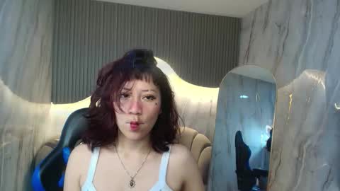 Valentina online show from March 4, 2026, 3:34 am