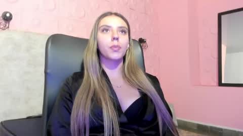 Valentina online show from May 8, 2026, 3:50 pm