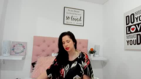 valentina_roose online show from October 6, 2025, 12:02 pm