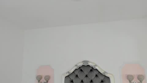 Snapshot of valentina_ross_ chatting on February 23, 2026, 11:40 am Valentina online show from February 23, 2026, 11:40 am