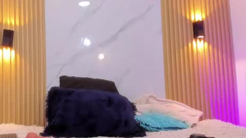 Snapshot of valentinaliux_ chatting on July 28, 2026, 2:24 pm valentinaliux_ online show from July 28, 2026, 2:24 pm
