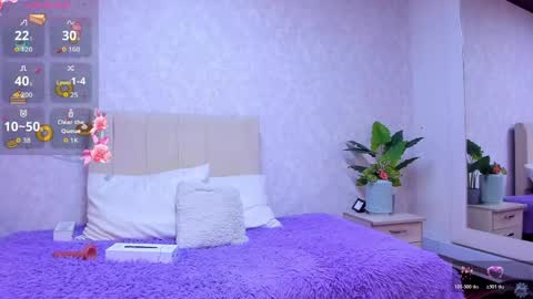 valentinarivers online show from June 4, 2026, 12:33 pm